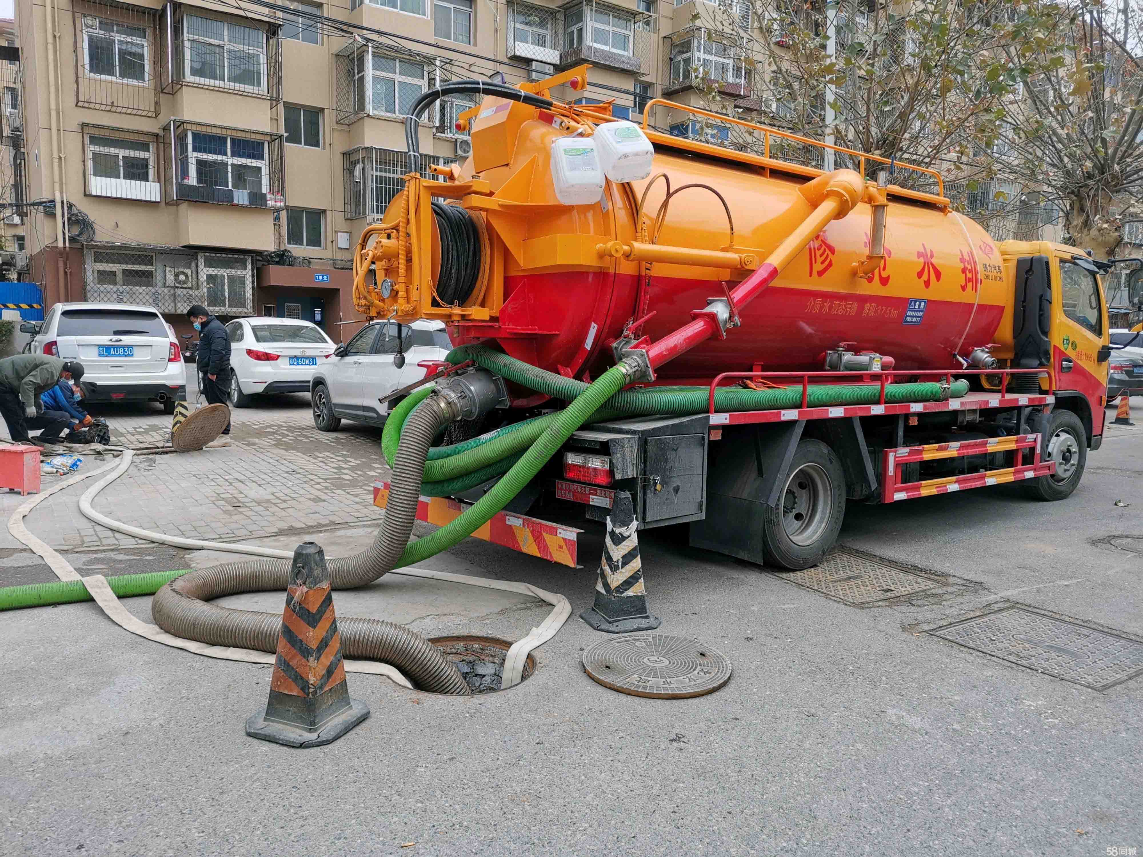 库伦抽粪吸污
